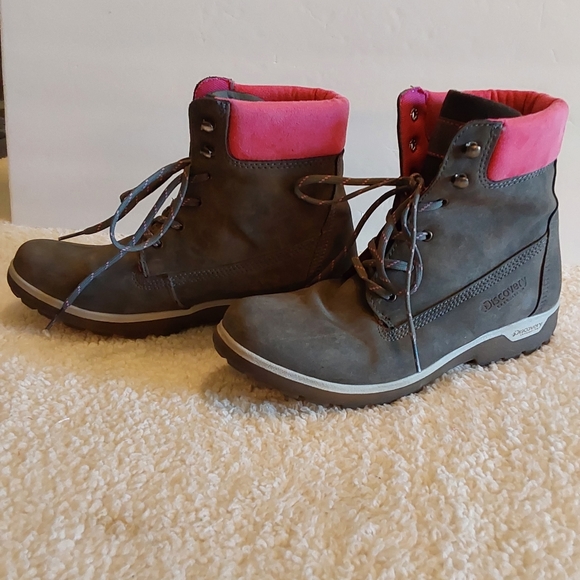 🌺 Nearly New Discovery Expedition Hi-Tec Hiking Boots - Picture 3 of 13